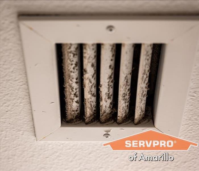 small air vent in home